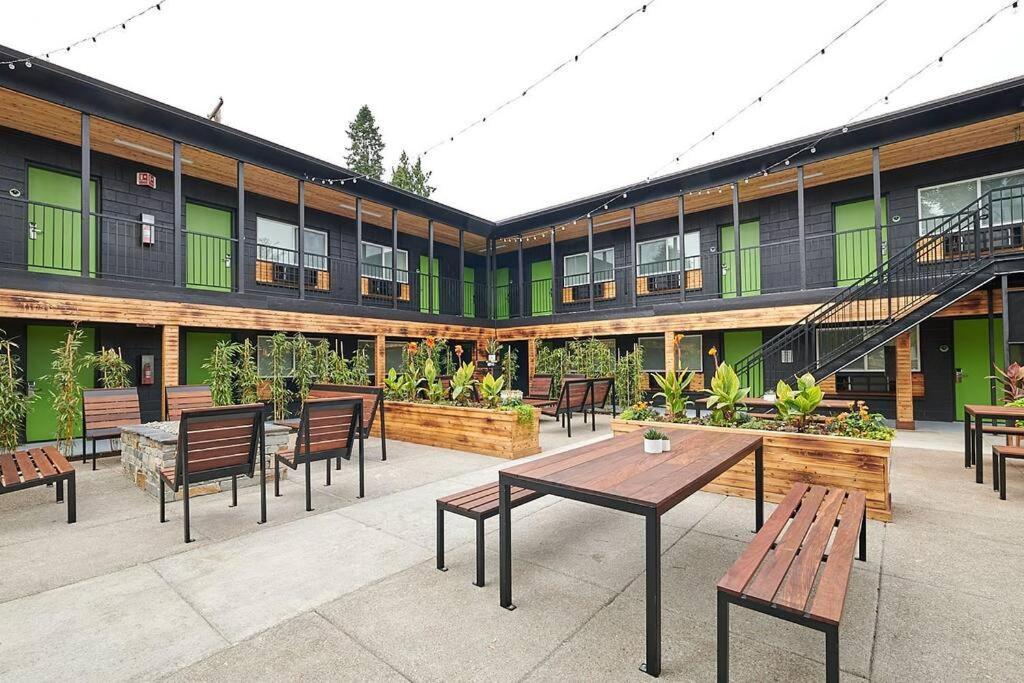Kenton Hotel ポートランド エクステリア 写真